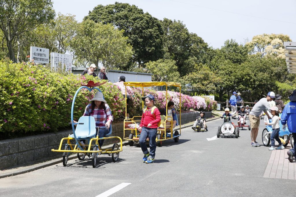 おもしろ自転車（おもしろサイクルランド） - 北九州市立響灘緑地/グリーンパーク【公式サイト】